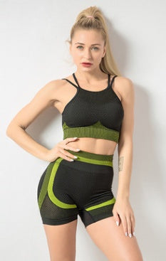 Women's black and green 2PCS gym set with sporty design, featuring a crop top and shorts, ideal for fitness and workout sessions.