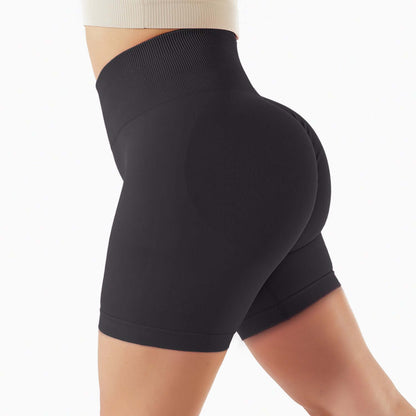 Seamless high waist shorts with a comfortable fit, showcasing a stylish high hip design, ideal for activewear and versatile outfits.